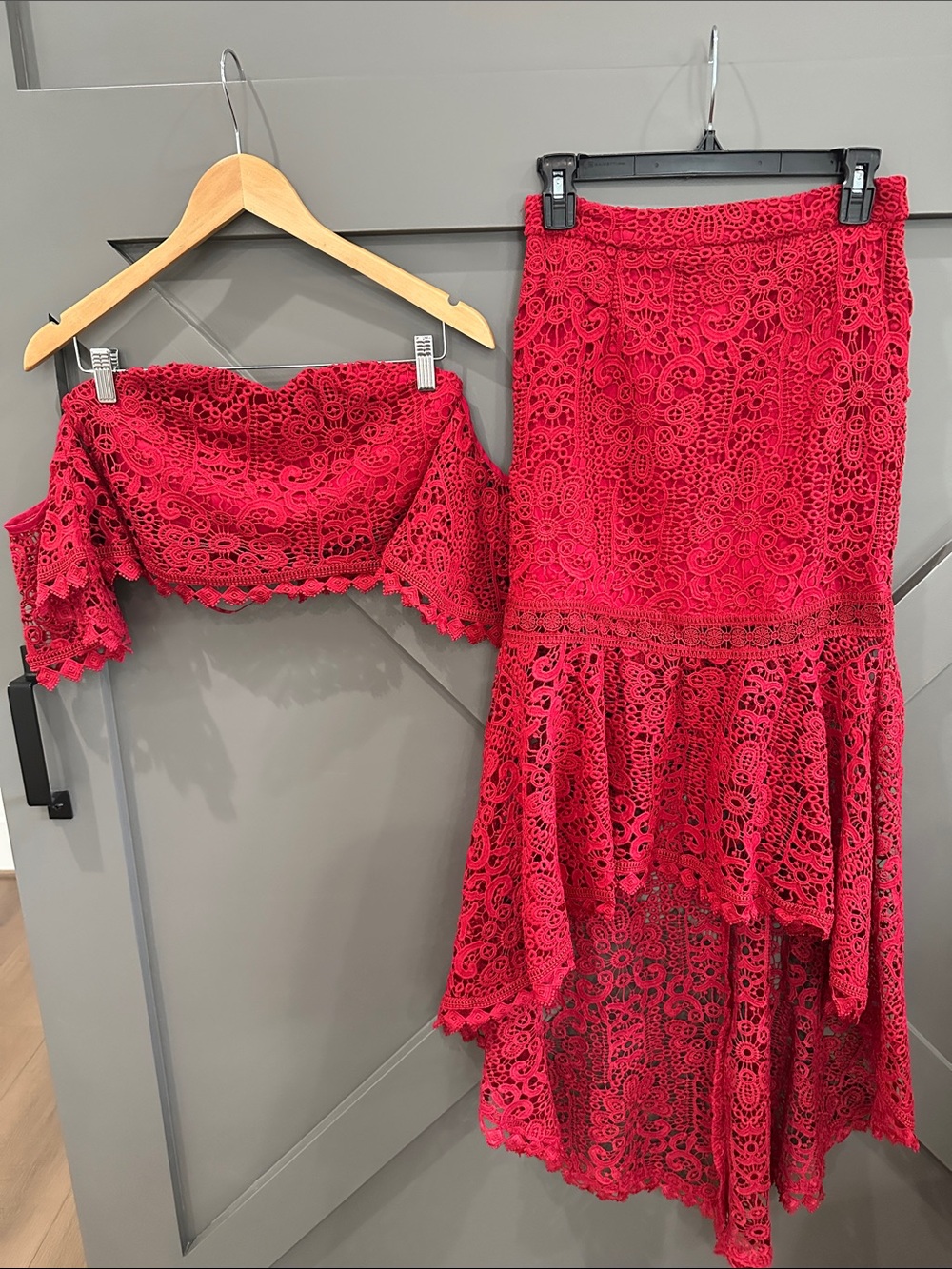 Xenia Boutique Red Lace Crop Top and High-Low Skirt Set - NWOT